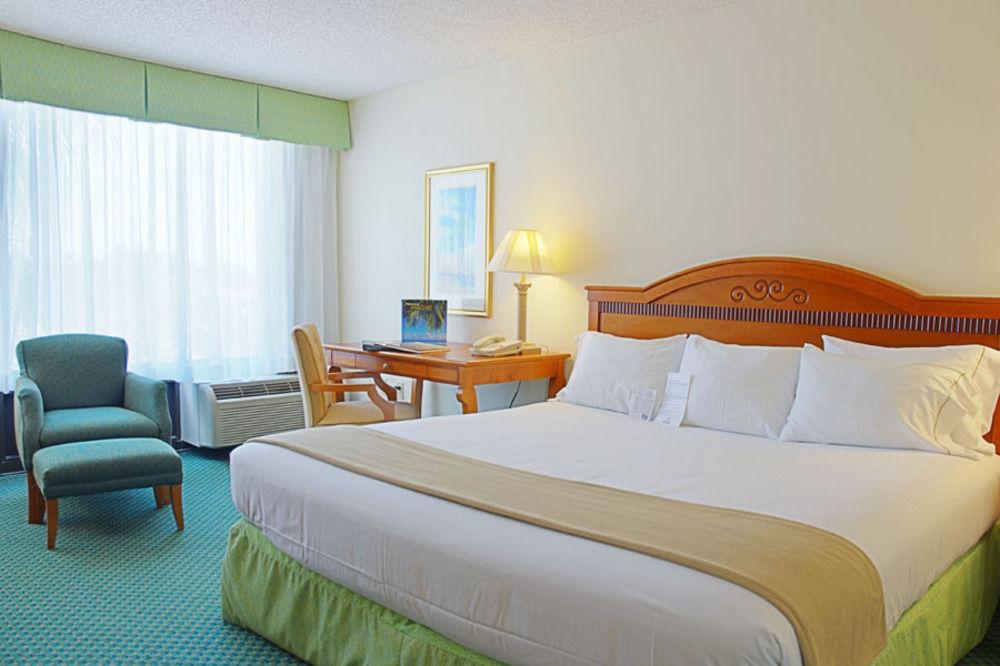 Holiday Inn Express Boca Raton - West By Ihg Exterior foto
