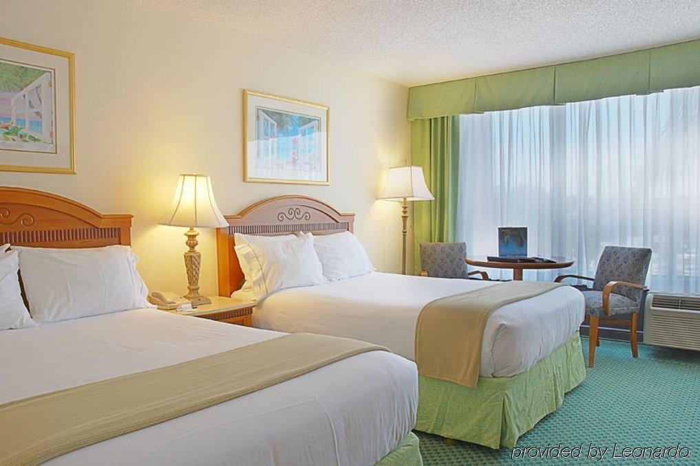 Holiday Inn Express Boca Raton - West By Ihg Habitación foto